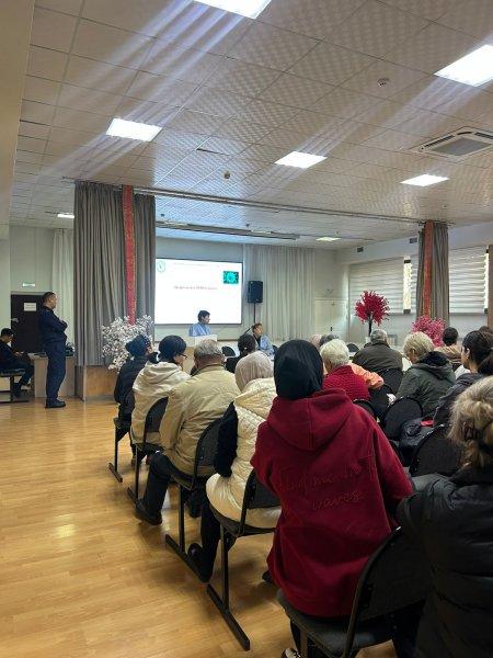 Ата-аналар жиналысы/Родительское собрание